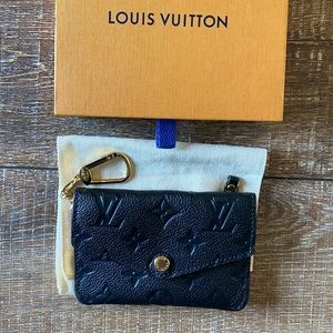 ❌SOLD❌ Louis Vuitton Noir Empriente Key Cles Pouch